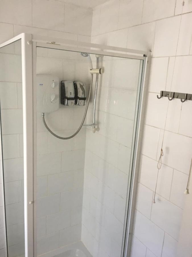Budget Stay, Shared Guest House, R1 Mount Pleasant Hill *